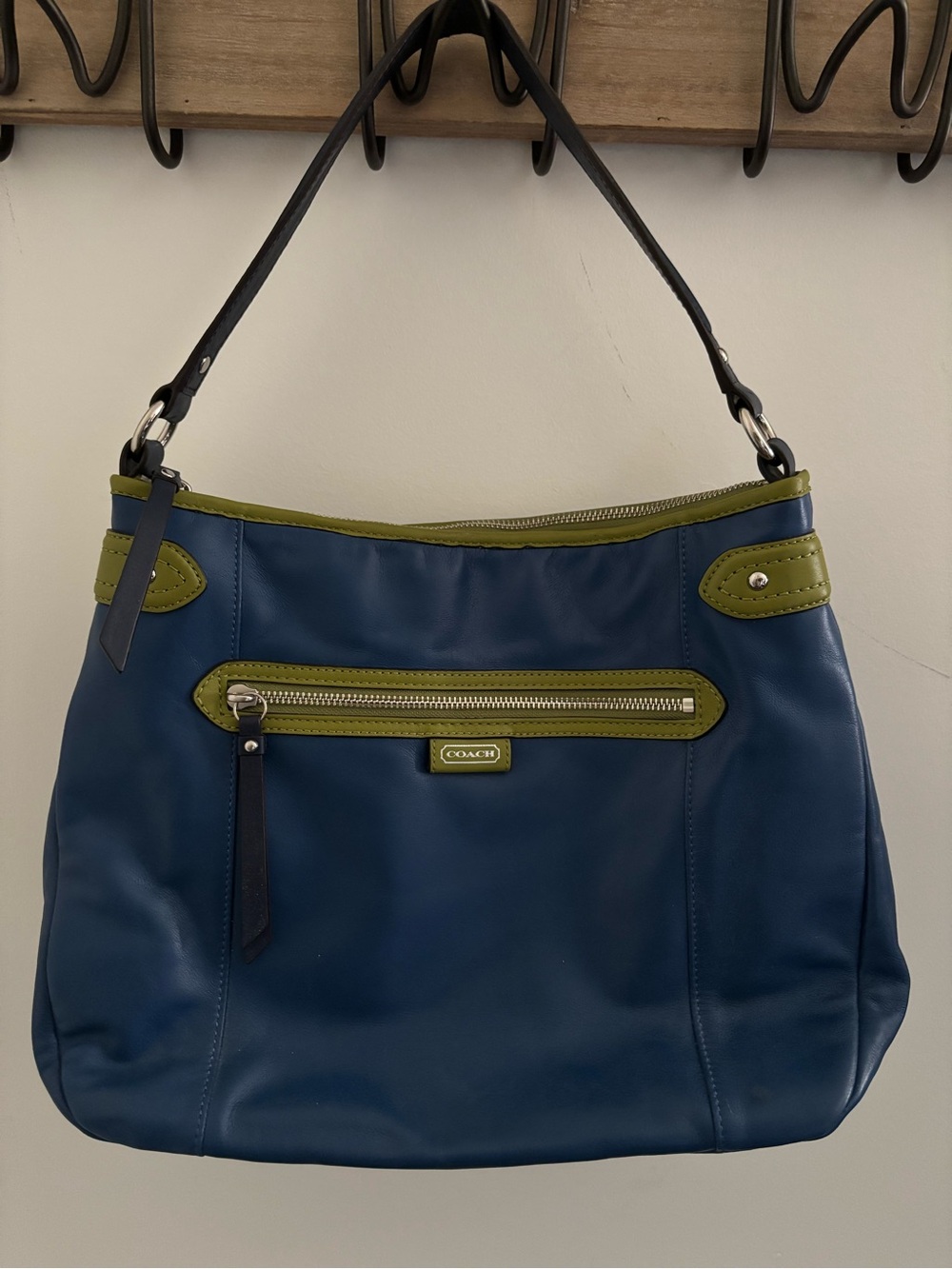 Coach Daisy Spectator Emma Leather Shoulder Bag (Style #F23951)!
